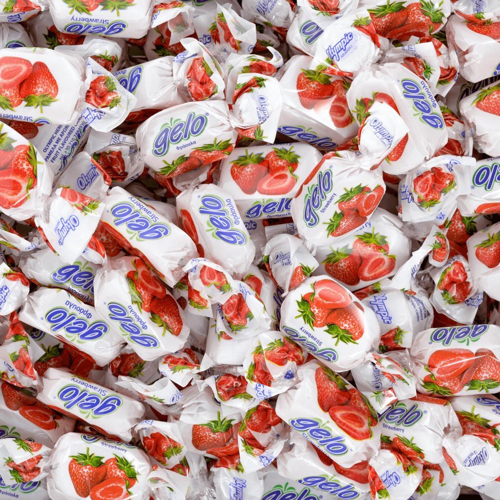 Strawberry gelo candies